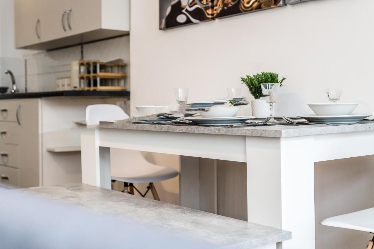 Superb Location, Lovely And Bright 2 Bed Liverpool Exterior foto